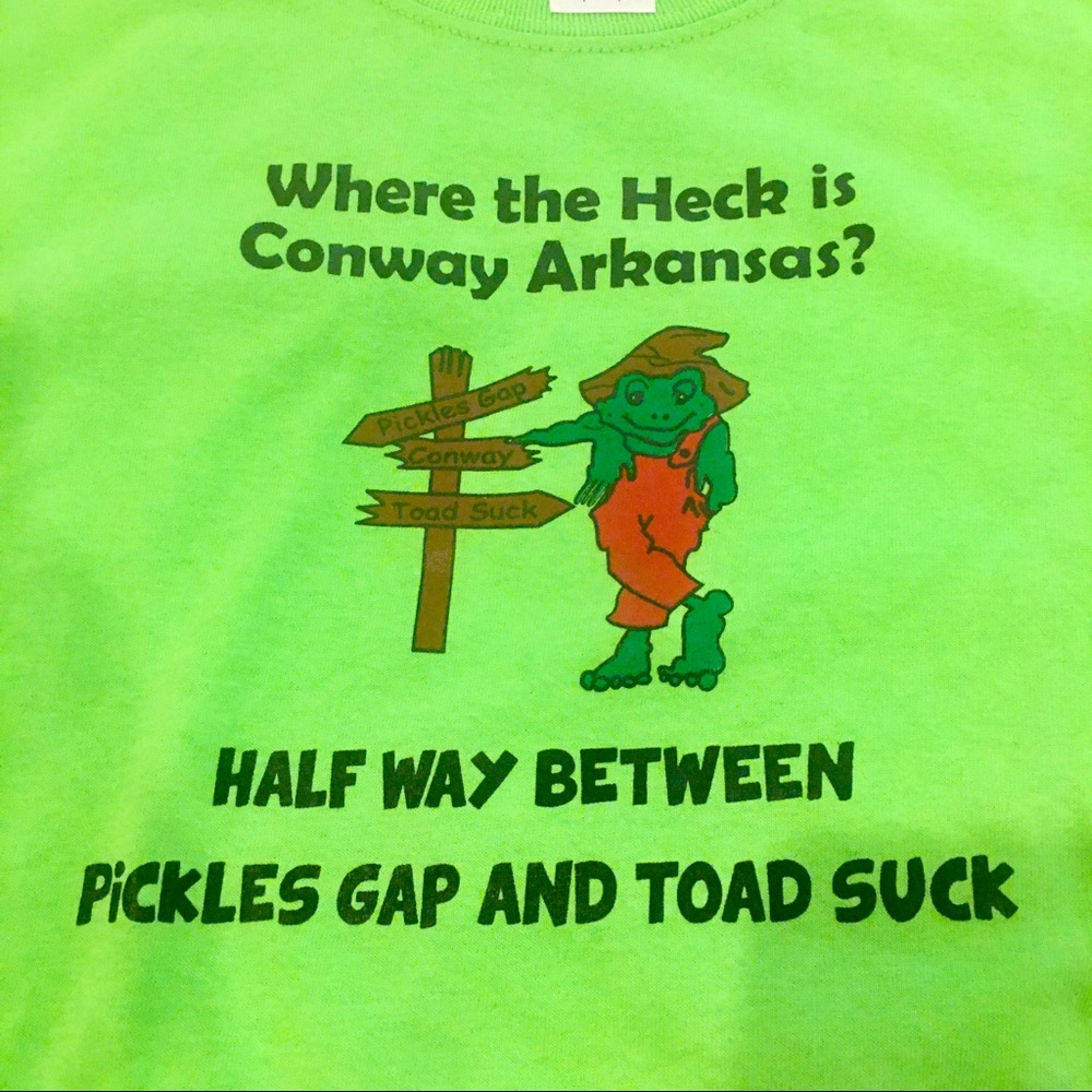 TOADSUCK PICKLES GAP CONWAY ARKANSAS GRAPHIC TEE